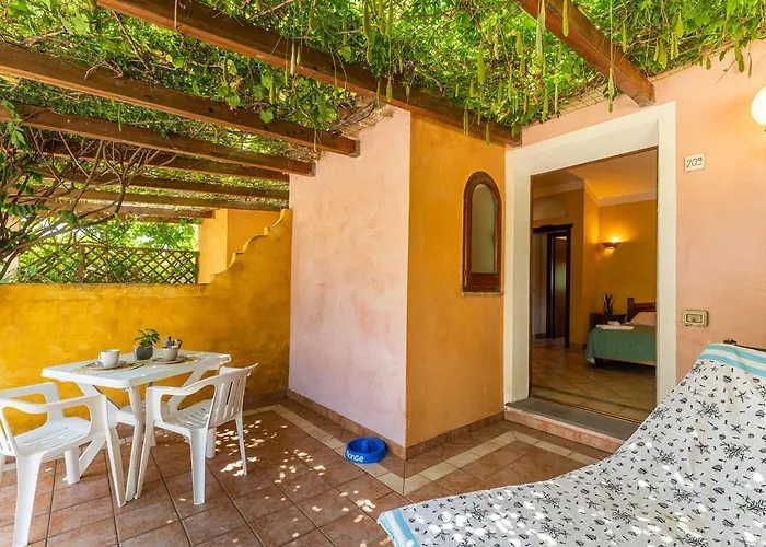 In With Swimming Pool In Santa Margherita Di Pula, 250 Meters From The Sea 4*