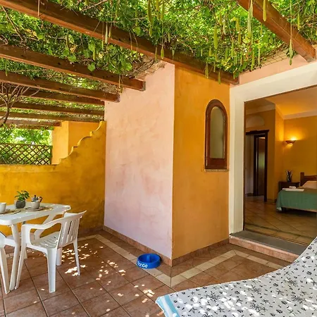 In With Swimming Pool In Santa Margherita Di Pula, 250 Meters From The Sea *