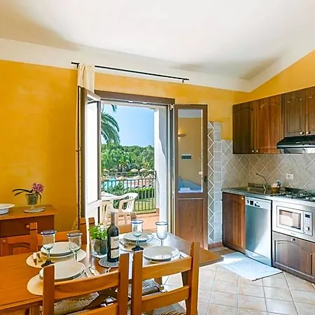 Aparthotel Baia Delle Palme Pula