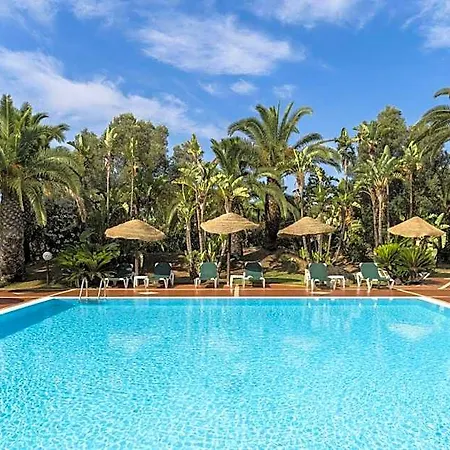 Hotel apartamentowy Baia Delle Palme 3*